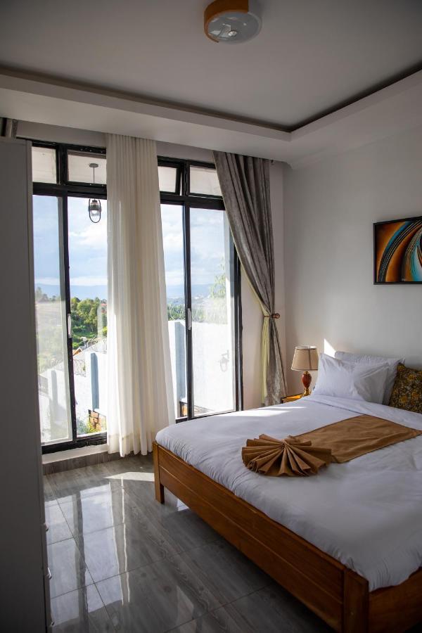 Ikaze Apartments Кигали Екстериор снимка