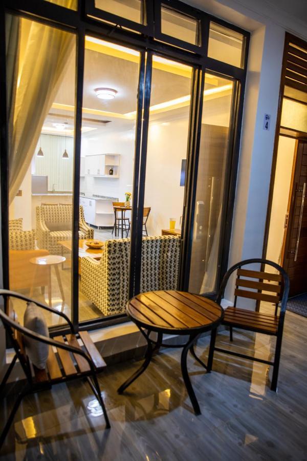 Ikaze Apartments Кигали Екстериор снимка