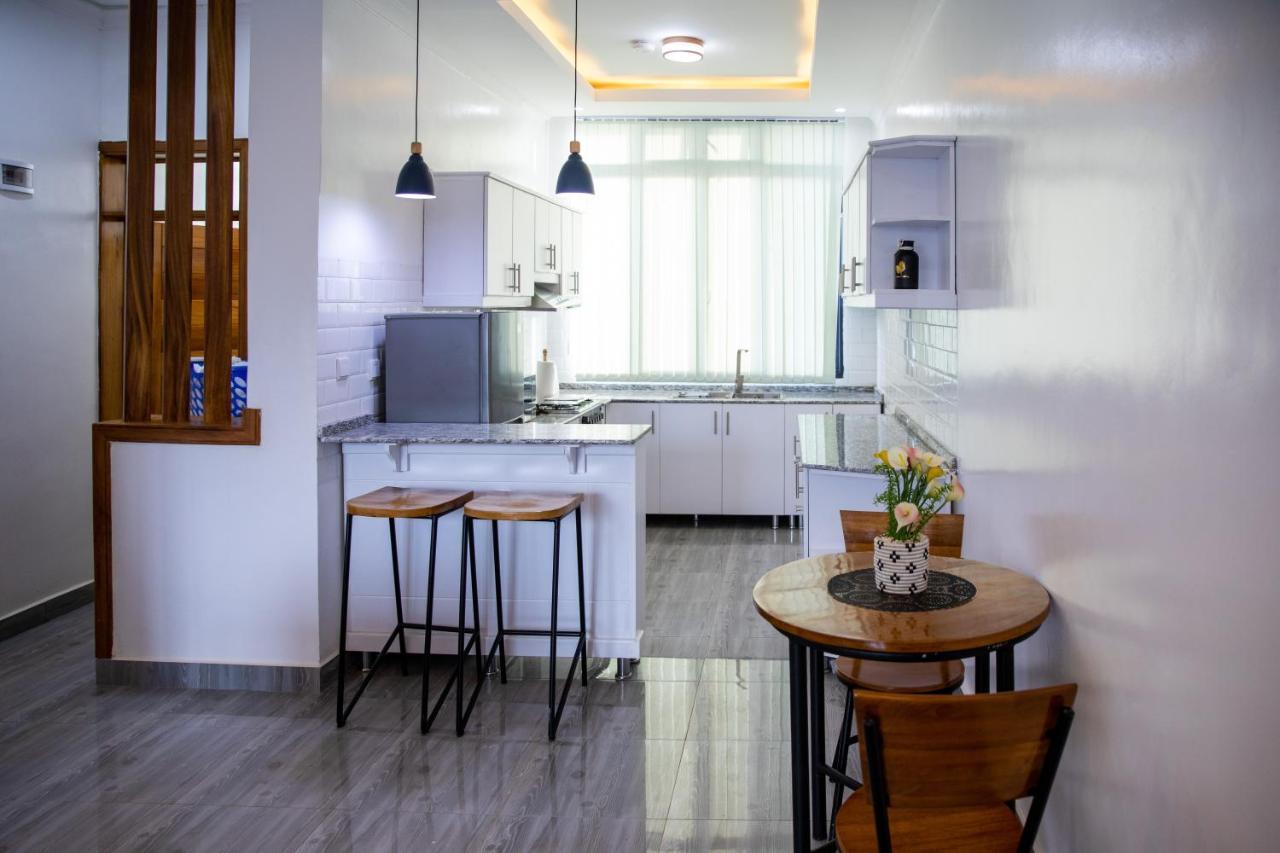 Ikaze Apartments Кигали Екстериор снимка