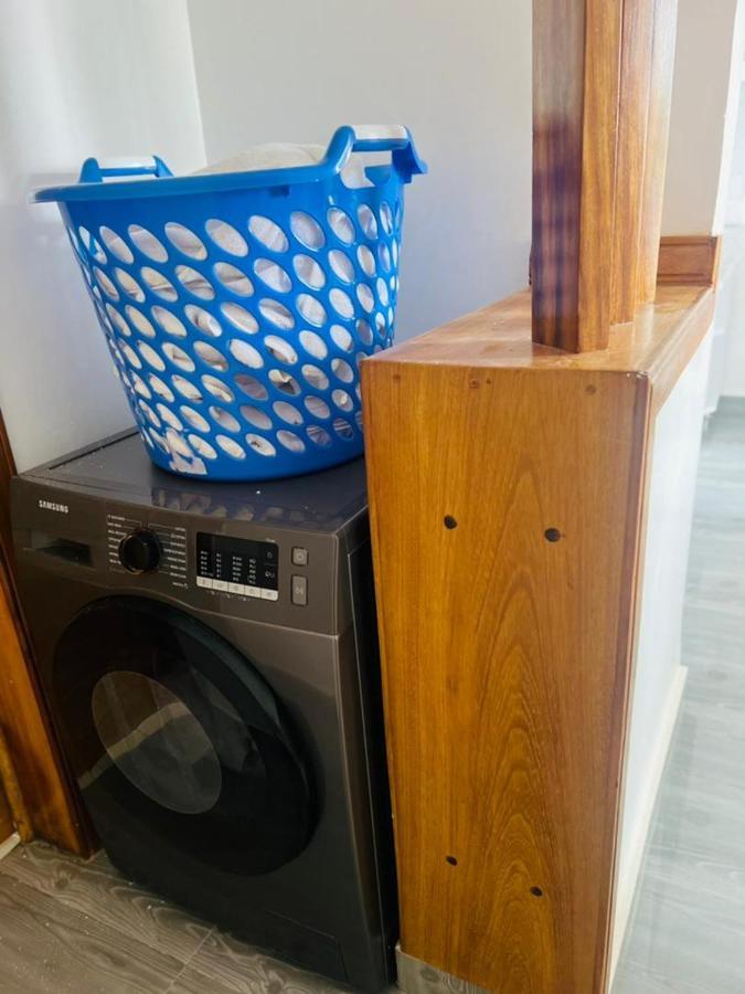 Ikaze Apartments Кигали Екстериор снимка