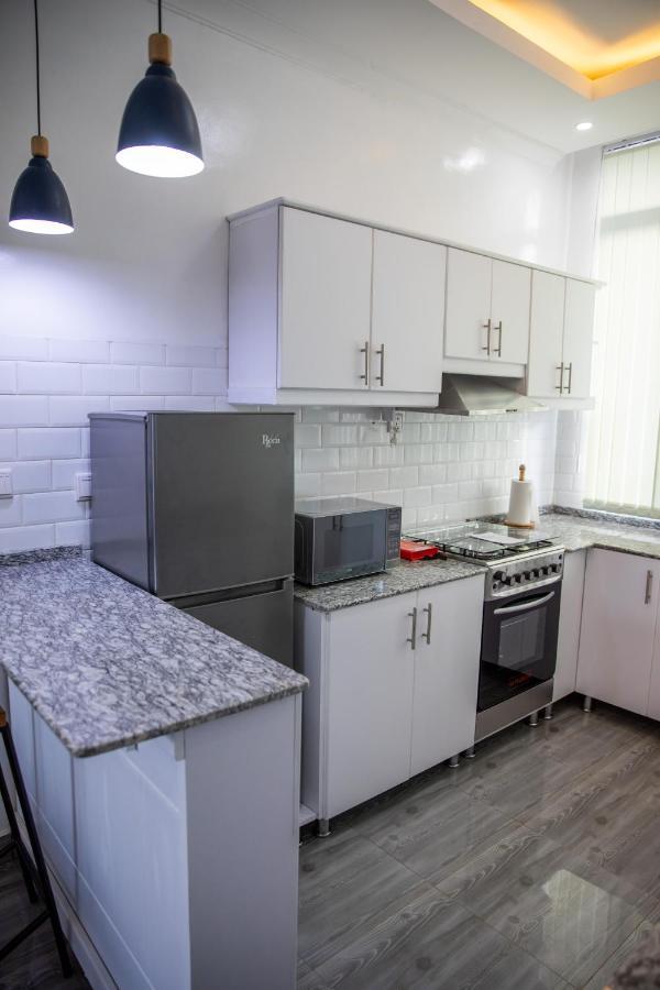 Ikaze Apartments Кигали Екстериор снимка