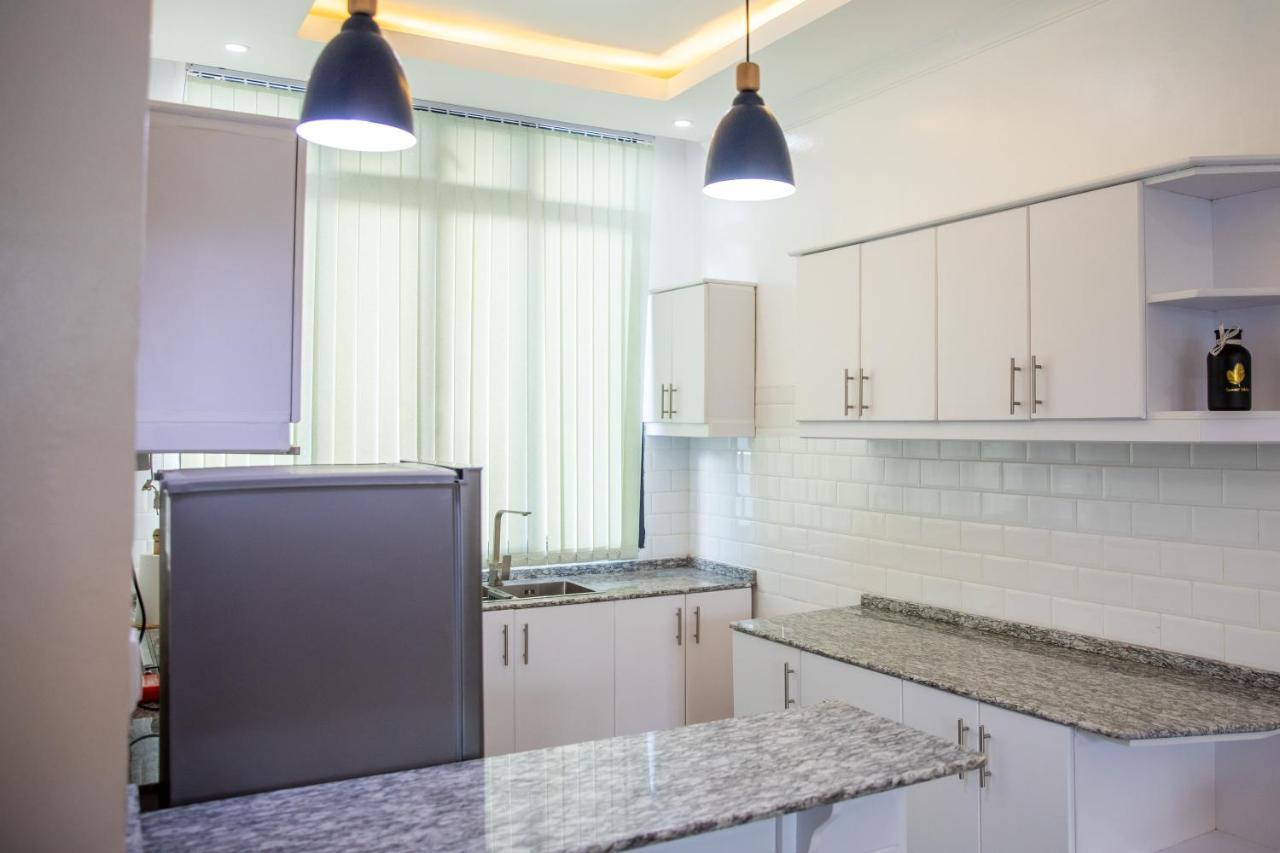 Ikaze Apartments Кигали Екстериор снимка
